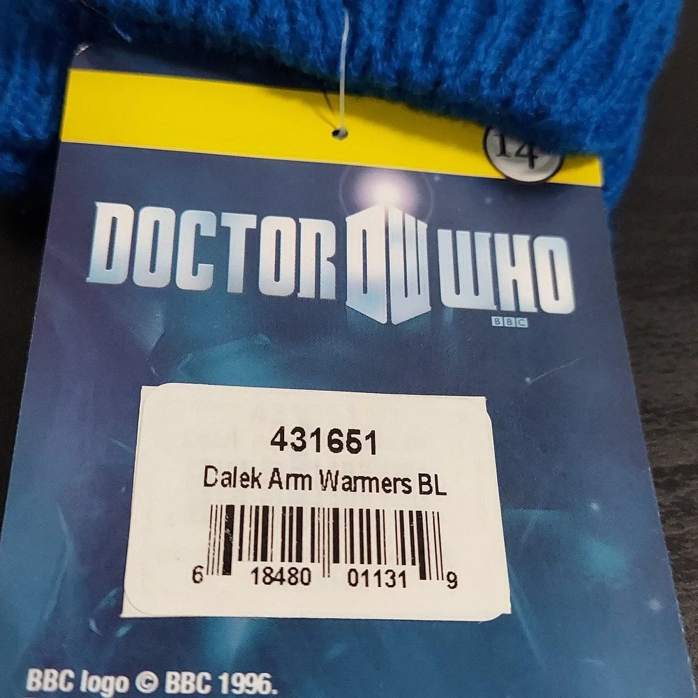NEW Doctor Who Arm Warmers Womens‎ One Size Blue Dalek Knit Winter Polka Dot